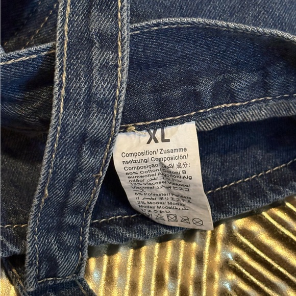 Denim Mini Skirt with Side Pockets - Picture 7 of 7